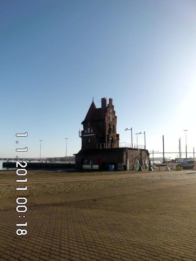 Altstadt Ferienwohnung Stralsund Mit Parkplatz מראה חיצוני תמונה